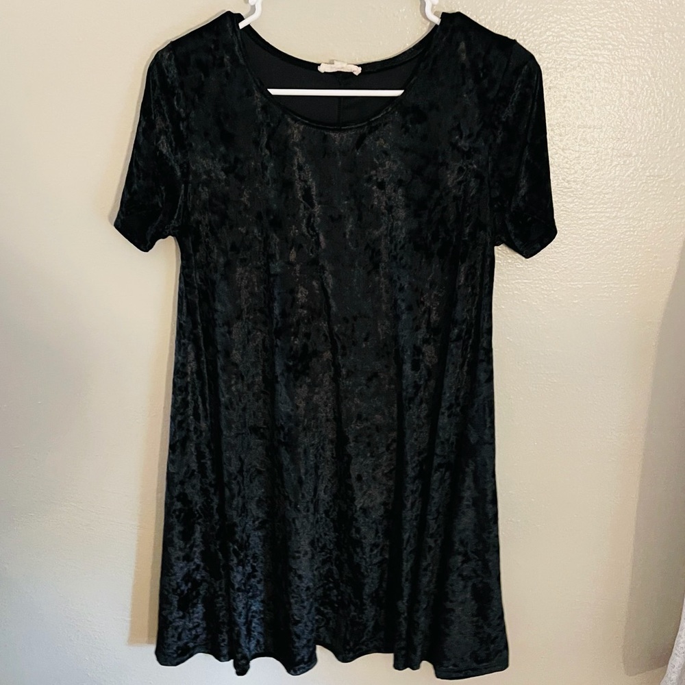 Black velvet dress